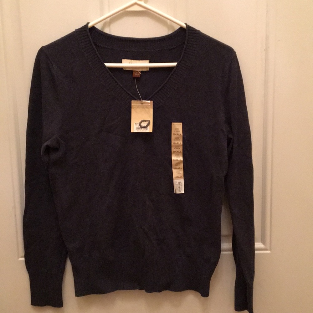 V-neck sweater